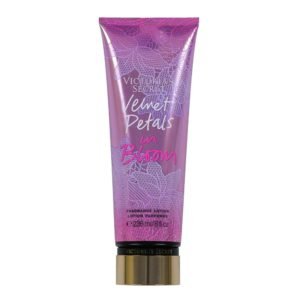 Victoria's Secret Velvet Petals in Bloom Lotion